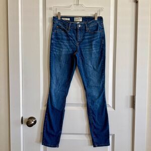 Classic Blue Women's Jeans